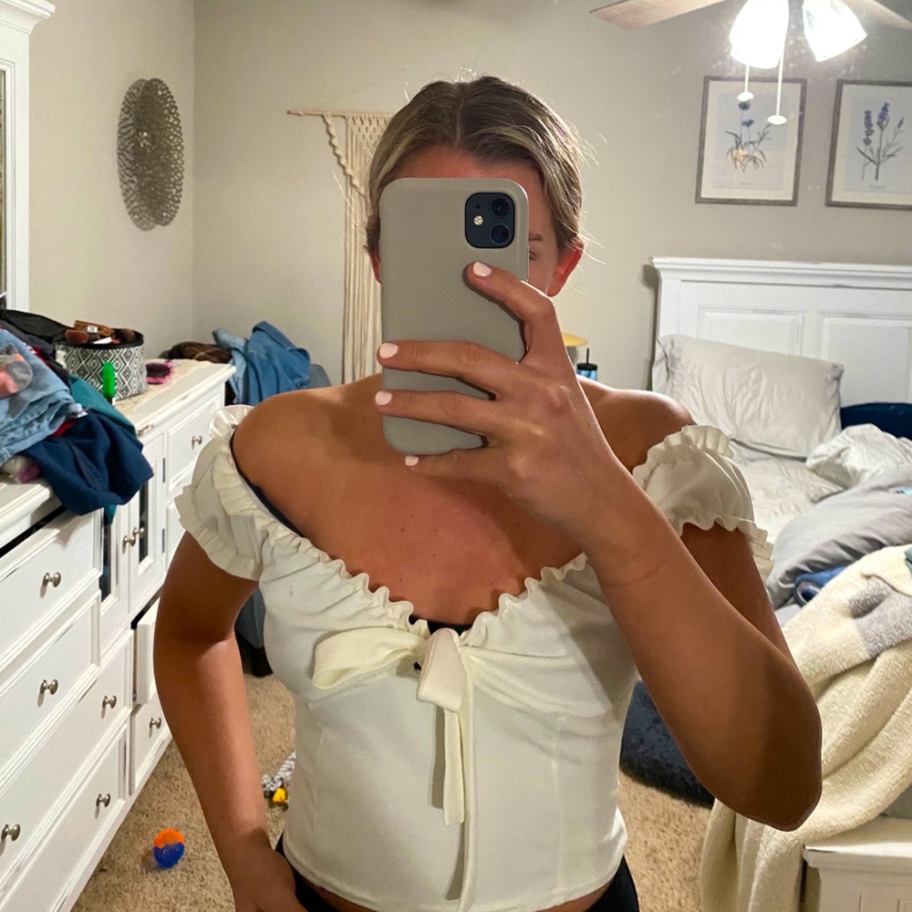 Brand new white crop top